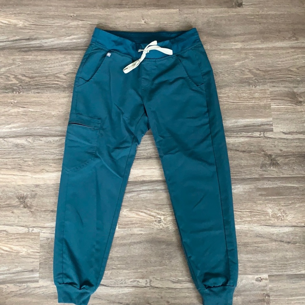 Woman’s size small Figs joggers (Caribbean blue)